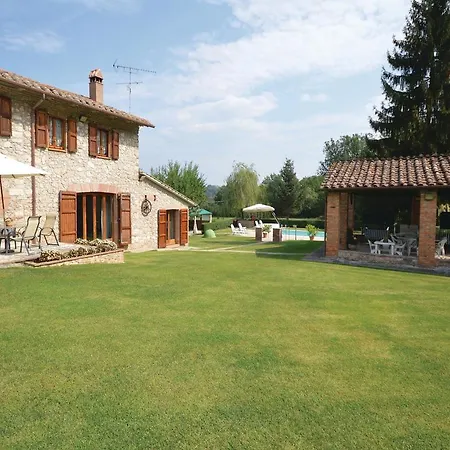 Holiday home Holiday Casale Piccino Collicello